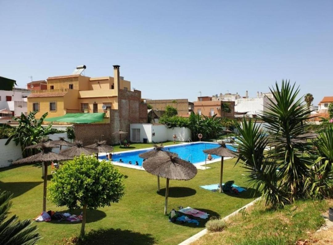 Apartamento En Sevilla Con Piscina Y Parking La Algaba Exterior photo
